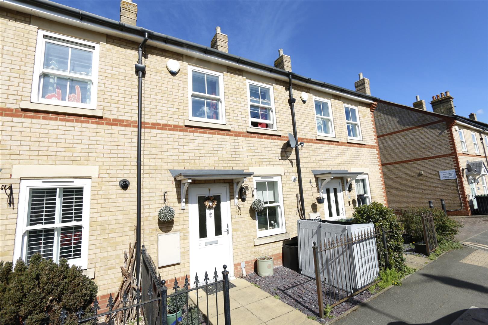 Olivers Court Shefford